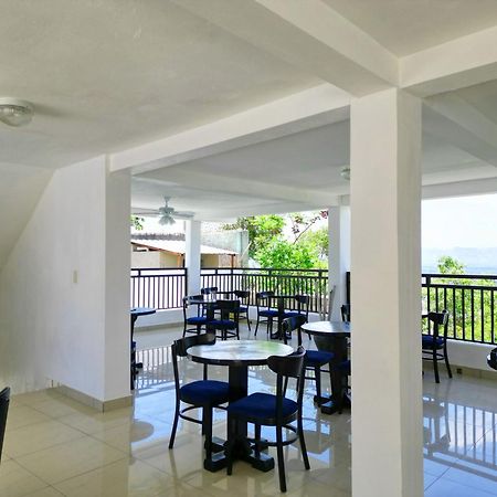 J&G Villa Hotel Cap-Haïtien Esterno foto