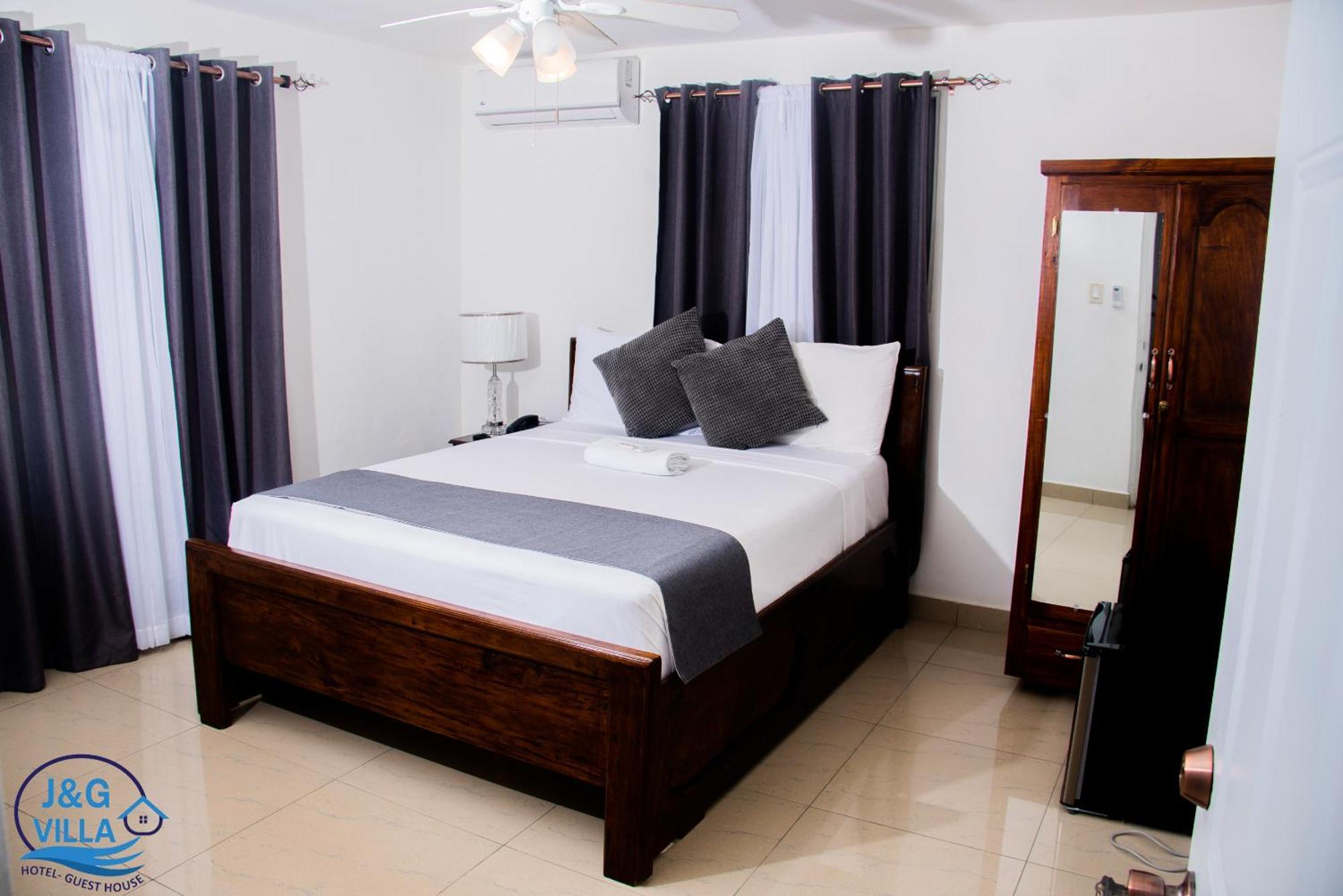 J&G Villa Hotel Cap-Haïtien Esterno foto