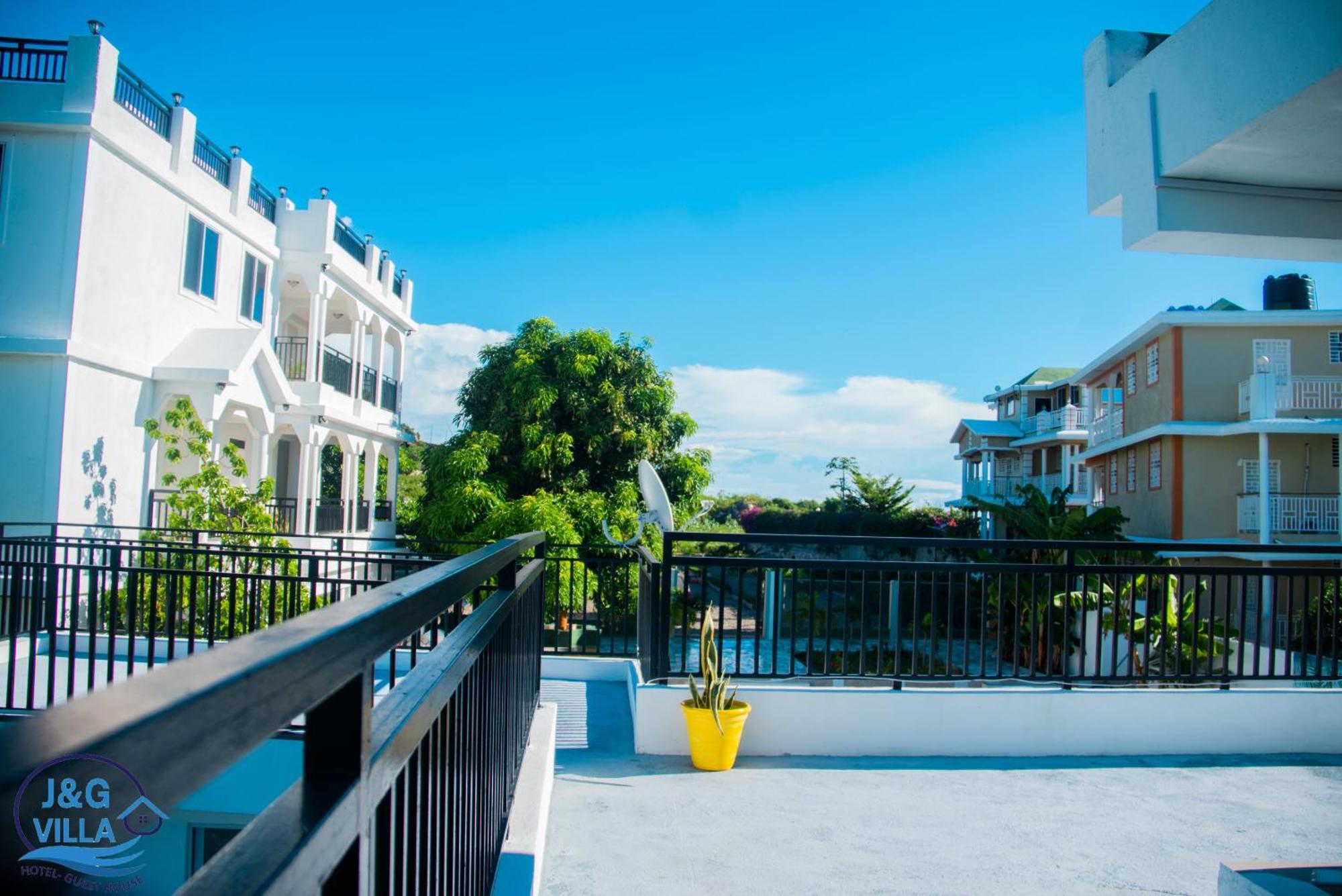 J&G Villa Hotel Cap-Haïtien Esterno foto